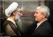 علیرضا جمشیدی رئیس سازمان تعزیرات حکومتی و حجت‌الاسلام مصطفی پورمحمدی وزیر دادگستری در پایان مراسم تودیع و معارفه معاونین سازمان تعزیرات حکومتی