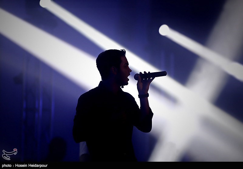 محسن یگانه , 