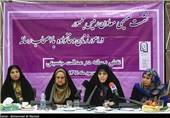 شهیندخت مولاوردی معاون امور زنان و خانواده ریاست جمهوری در نشست صمیمی با اصحاب رسانه
