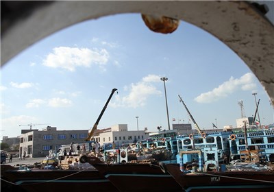 سماع دوي عدة انفجارات في محيط جزيرة قشم ومدينة بندر عباس