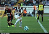 دیدار تیم های فوتبال سیاهجامگان و پرسپولیس - مشهد