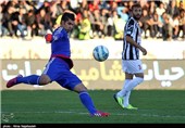 دیدار تیم های فوتبال سیاهجامگان و پرسپولیس - مشهد