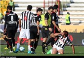 دیدار تیم های فوتبال سیاهجامگان و پرسپولیس - مشهد