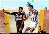 دیدار تیم های فوتبال سیاهجامگان و پرسپولیس - مشهد