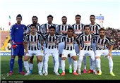 دیدار تیم های فوتبال سیاهجامگان و پرسپولیس - مشهد