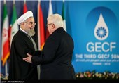 استقبال حجت‌الاسلام حسن روحانی رئیس جمهور از فؤاد معصوم رئیس جمهور عراق - سومین اجلاس سران مجمع کشورهای صادرکننده گاز (GECF)