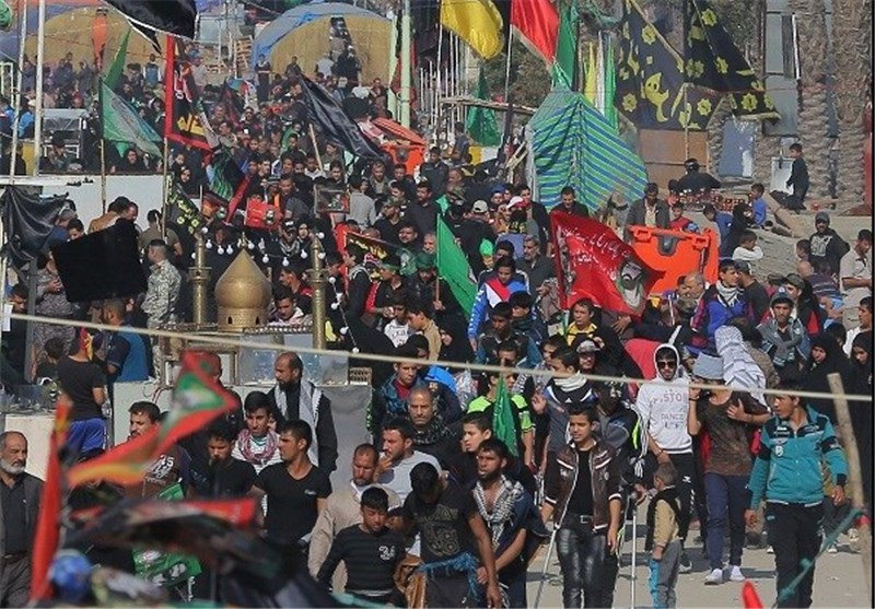 اربعین با وجود راهیان عشق محال است به فراموشی سپرده شود