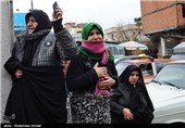 تشییع جانباختگان سقوط مینی بوس در روستای جزین فریدونکنار