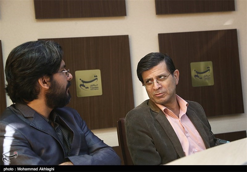 ناصر فیض، شاعر و منتقد ادبی 