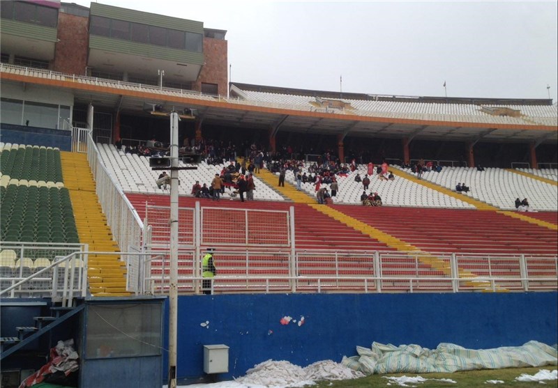 ورزشگاه یادگار امام (ره)