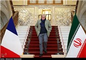 Iran’s Speaker Meets with French Senate Leader in Tehran