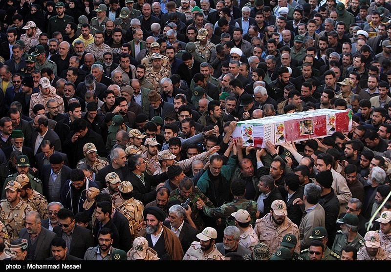 پایبندی به اصول انقلاب میراث ماندگار شهدا است