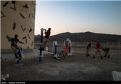 سربازان مرزبانی هنگ مرزی جکیگور هر روز صبح ورزش صبح گاهی انجام می دهند، آمادگی جسمانی در مقابله با اشرار و تروریست ها در نقطه صفر مرزی حرف اول نبرد را می زند 