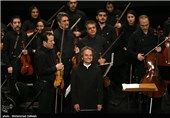 Iran’s Shahrdad Rohani Conducts String Orchestra in Fajr Festival