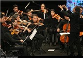 Iran’s Shahrdad Rohani Conducts String Orchestra in Fajr Festival
