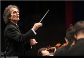 Iran’s Shahrdad Rohani Conducts String Orchestra in Fajr Festival