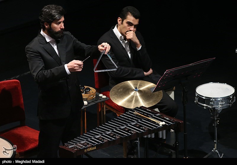 اجرای ارکستر ملی به رهبری فرهاد فخرالدینی در نهمین روز جشنواره موسیقی فجر