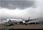 فرود نخستین هواپیمای ایرباس 350 در فرودگاه مهرآباد