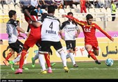 دیدار تیم های فوتبال فولاد خوزستان و سایپا