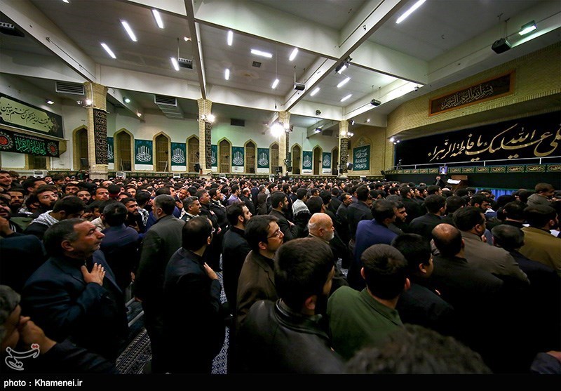 دومین شب عزاداری فاطمیه در حسینیه امام خمینی ( ره ) و در محظر رهبر معظم انقلاب