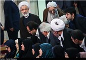هادی غفاری و مجید انصاری معاون پارلمانی رئیس جمهور در همایش منتخبین ائتلاف اصلاح‌طلبان و اعتدال‌گرایان در مجلس دهم