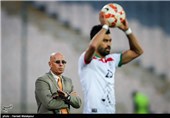 استفِن کنستانتین سرمربی تیم ملی فوتبال هند