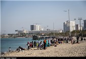 تفریحات دریایی گردشگران جزیره کیش