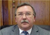 أولیانوف: أمریکا لم تفهم أن الابتزاز لا یجدی نفعًا مع الإیرانیین