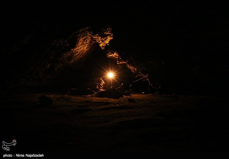 غار موزدوران و دریاچه بزنگان در سرخس