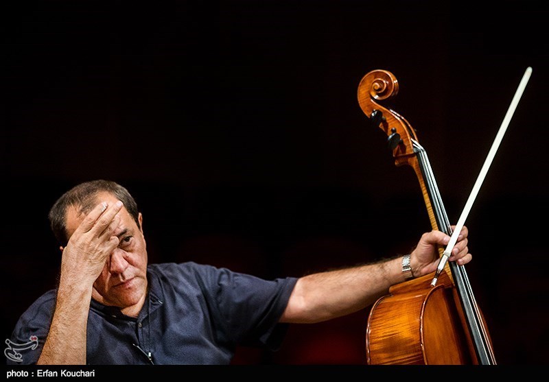 تمرین ارکستر ملل به خوانندگی سالار عقیلی