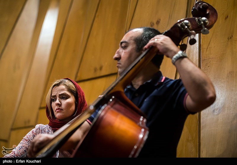 تمرین ارکستر ملل به خوانندگی سالار عقیلی