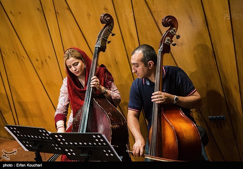 تمرین ارکستر ملل به خوانندگی سالار عقیلی