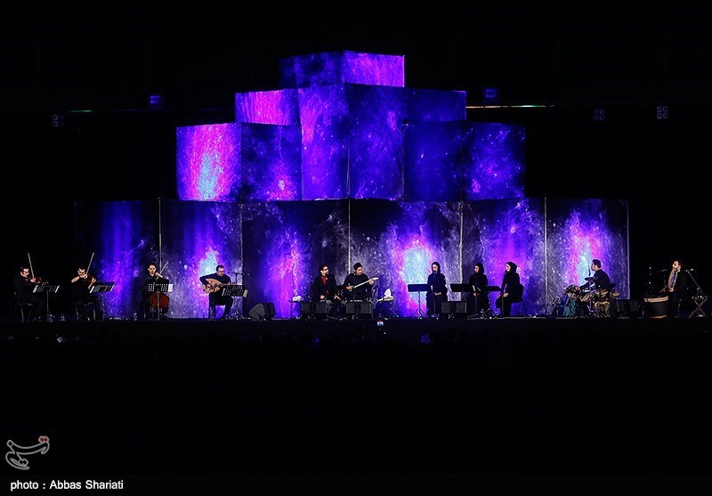 کنسرت شهرام و حافظ ناظری - محوطه باز برج میلاد