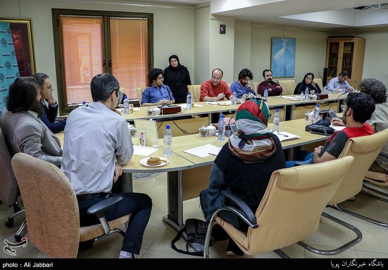 نشست خبری دومین مهرواره تئاتر ماه