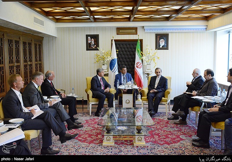 دیدار معاون صدر اعظم اتریش با ولایتی