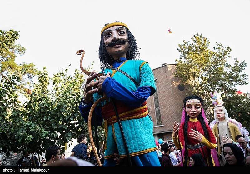 آغاز شانزدهمین جشنواره بین‌المللی تئاتر عروسکی