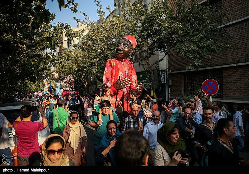 آغاز شانزدهمین جشنواره بین‌المللی تئاتر عروسکی