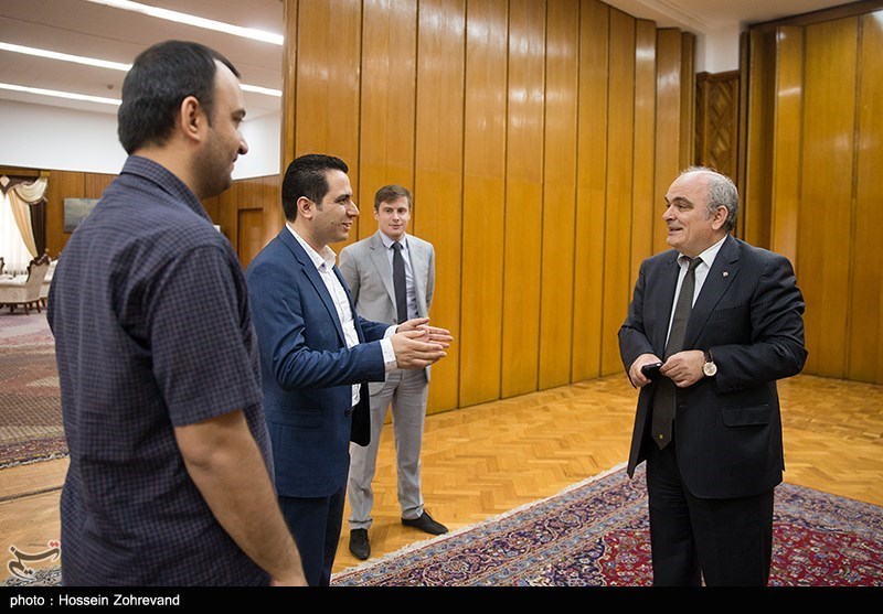 مصاحبه تسنیم با سفیر روسیه در تهران