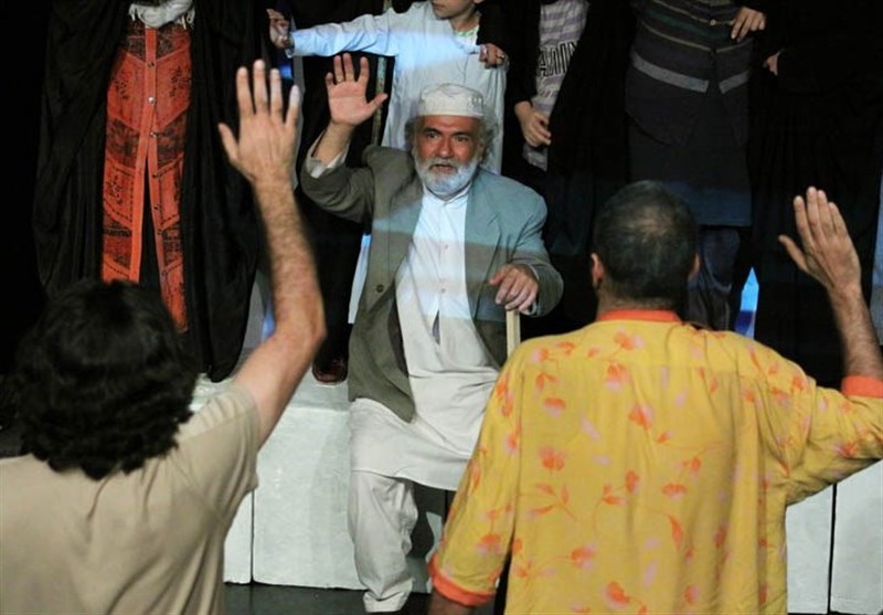 تمدید اجرای برترین نمایش سال انجمن تئاتر انقلاب و دفاع مقدس