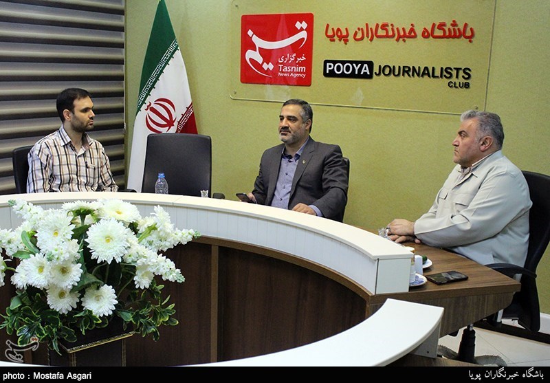 بازدید احمد ابوالقاسمی از باشگاه خبرنگاران پویا