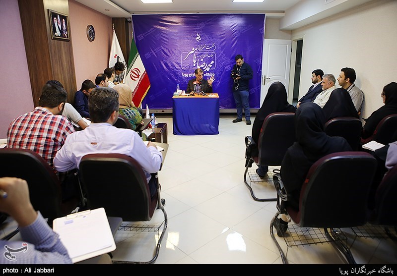 نشست خبری محمدرضا باهنر