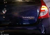 پارس خودرو: آگهی فروش خودروهای صفر ساندرو در سایت‌های اینترنتی نداریم