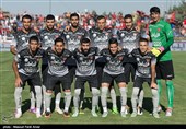 دیدار تیم های فوتبال تراکتورسازی و پرسپولیس