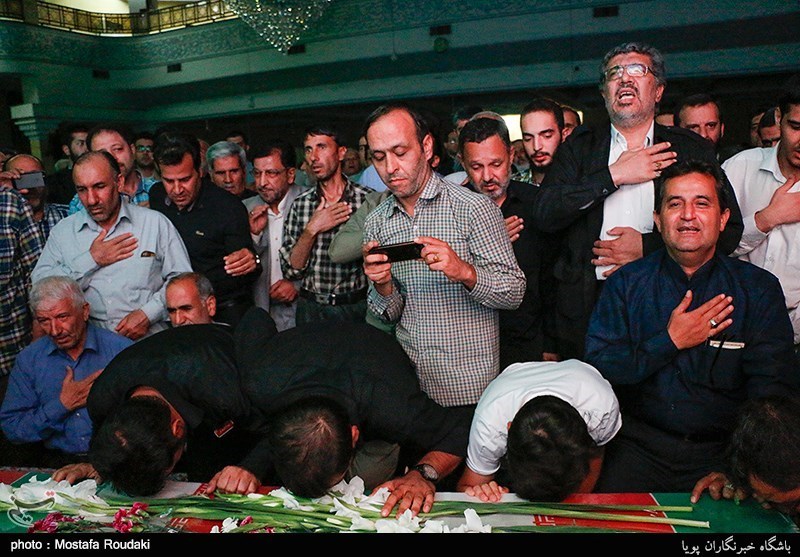 مراسم وداع با پیکر سردار شهید احمد غلامی