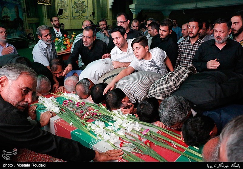 مراسم وداع با پیکر سردار شهید احمد غلامی