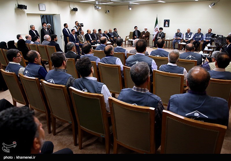 دیدار مسئولان ستاد سرشماری نفوس و مسکن با مقام معظم رهبری