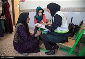 ویزیت رایگان بسیج جامعه پزشکی در منطقه درود فرامان کرمانشاه
