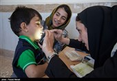 ویزیت رایگان بسیج جامعه پزشکی در منطقه درود فرامان کرمانشاه