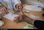ویزیت رایگان بسیج جامعه پزشکی در منطقه درود فرامان کرمانشاه
