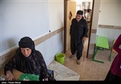 ویزیت رایگان بسیج جامعه پزشکی در منطقه درود فرامان کرمانشاه